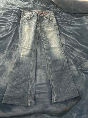 Chip & Pepper Laguna Beach Flare Low Rise Distressed Denim Jeans